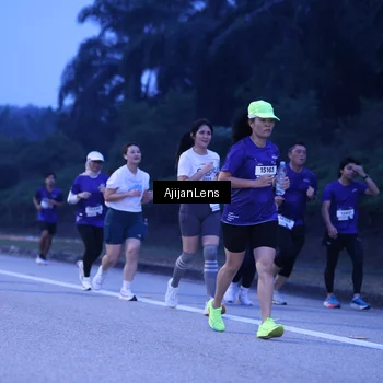 Runner Photo 7374369