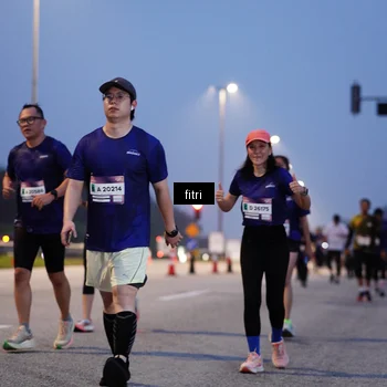 Runner Photo 7374372