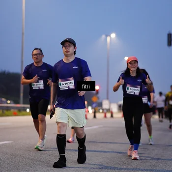 Runner Photo 7374373