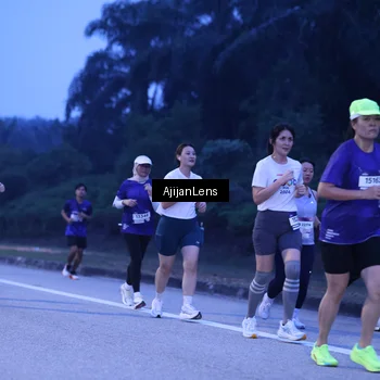 Runner Photo 7374379