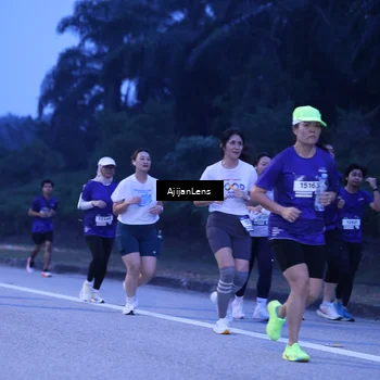 Runner Photo 7374387