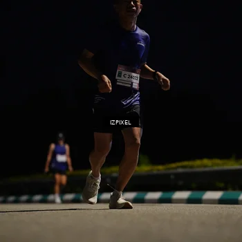 Runner Photo 7374421