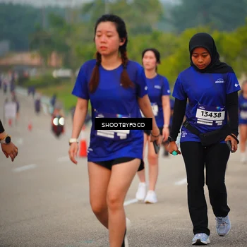 Runner Photo 7374424