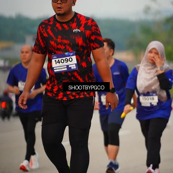 Runner Photo 7374455