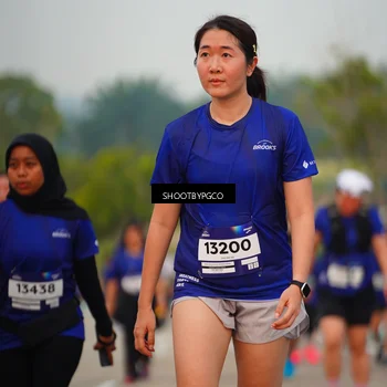 Runner Photo 7374467