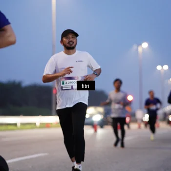 Runner Photo 7374477