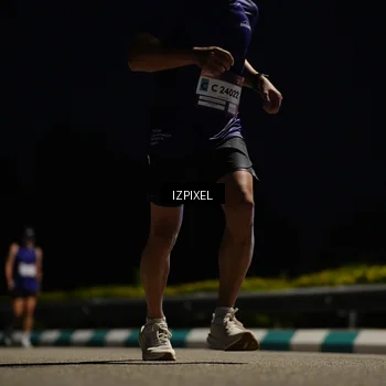 Runner Photo 7374484