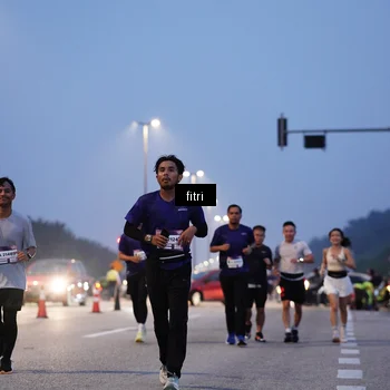 Runner Photo 7374494