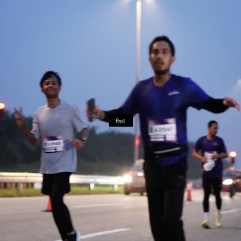 Runner Photo 7374504