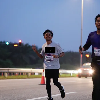 Runner Photo 7374511