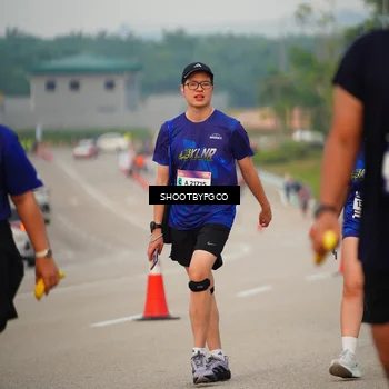 Runner Photo 7374554