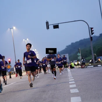 Runner Photo 7374577