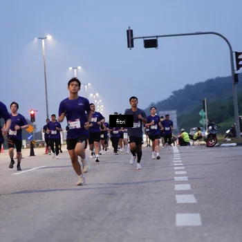 Runner Photo 7374579