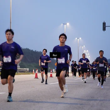 Runner Photo 7374587
