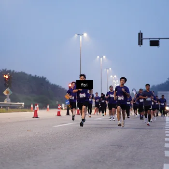 Runner Photo 7374590