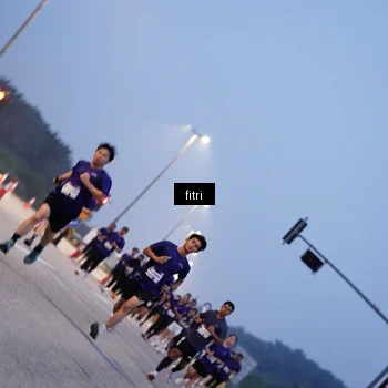 Runner Photo 7374596