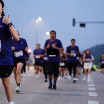 Runner Photo 7374643