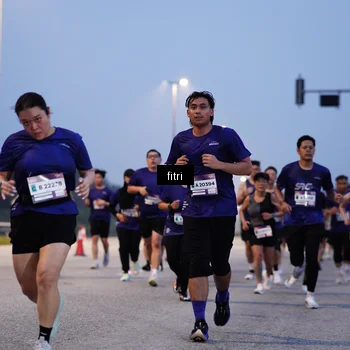 Runner Photo 7374646