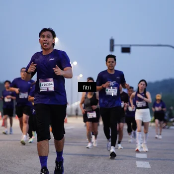 Runner Photo 7374651