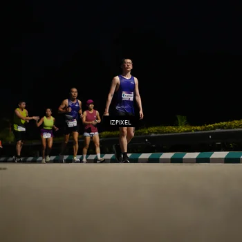 Runner Photo 7374665
