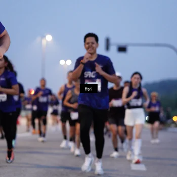 Runner Photo 7374674