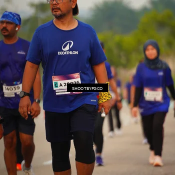 Runner Photo 7374751