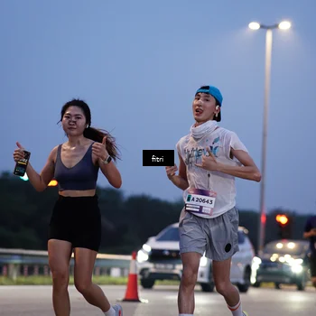 Runner Photo 7374784