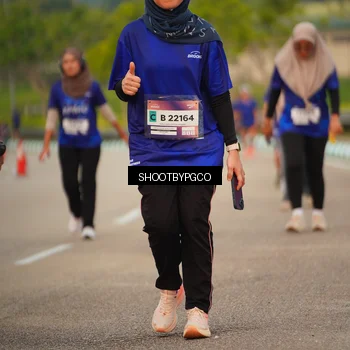 Runner Photo 7374793