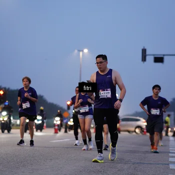 Runner Photo 7374795