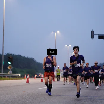 Runner Photo 7374830