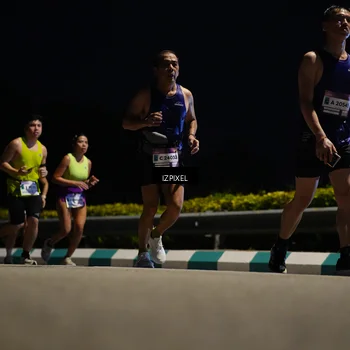 Runner Photo 7374836