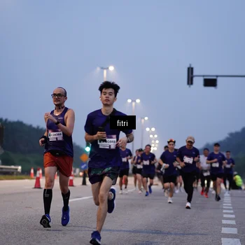 Runner Photo 7374838