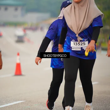Runner Photo 7374846