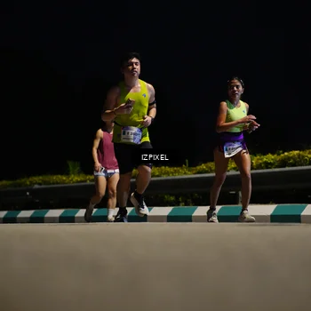 Runner Photo 7374861