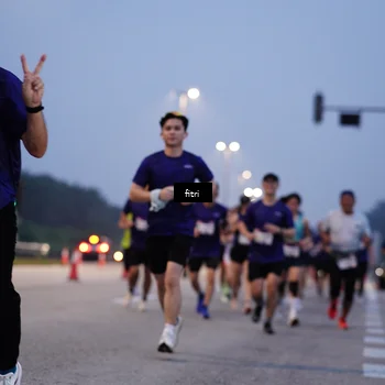 Runner Photo 7374879