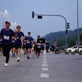 Runner Photo 7374887