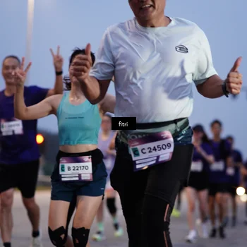 Runner Photo 7374925