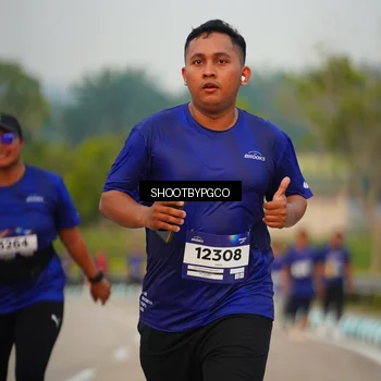 Runner Photo 7374933