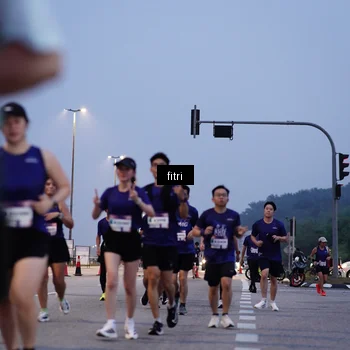 Runner Photo 7374938