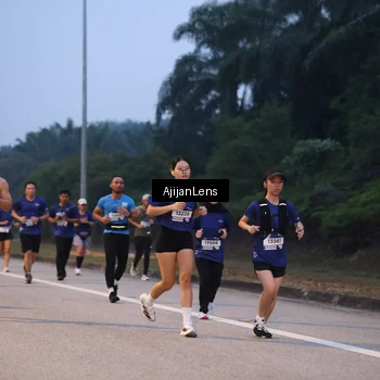 Runner Photo 7374957