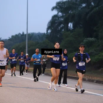 Runner Photo 7374958