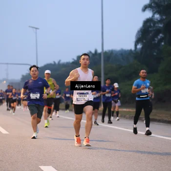 Runner Photo 7374974