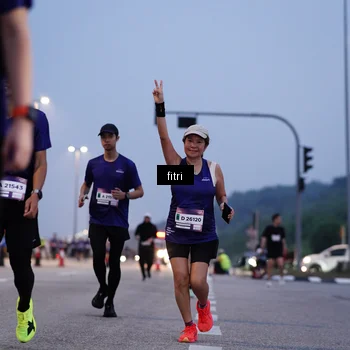 Runner Photo 7374983