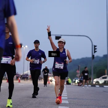 Runner Photo 7374984
