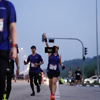 Runner Photo 7374989