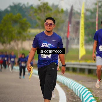Runner Photo 7374999