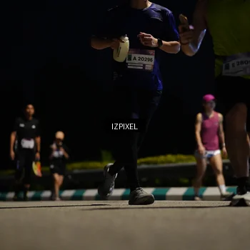 Runner Photo 7375001