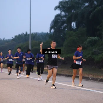 Runner Photo 7375027