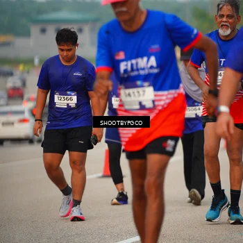 Runner Photo 7375028
