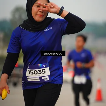 Runner Photo 7375035
